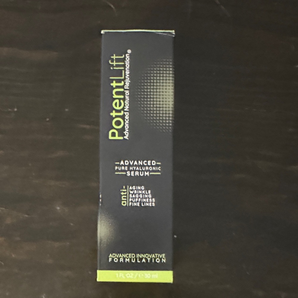 Advanced Pure Hyaluronic Serum - Black and Green